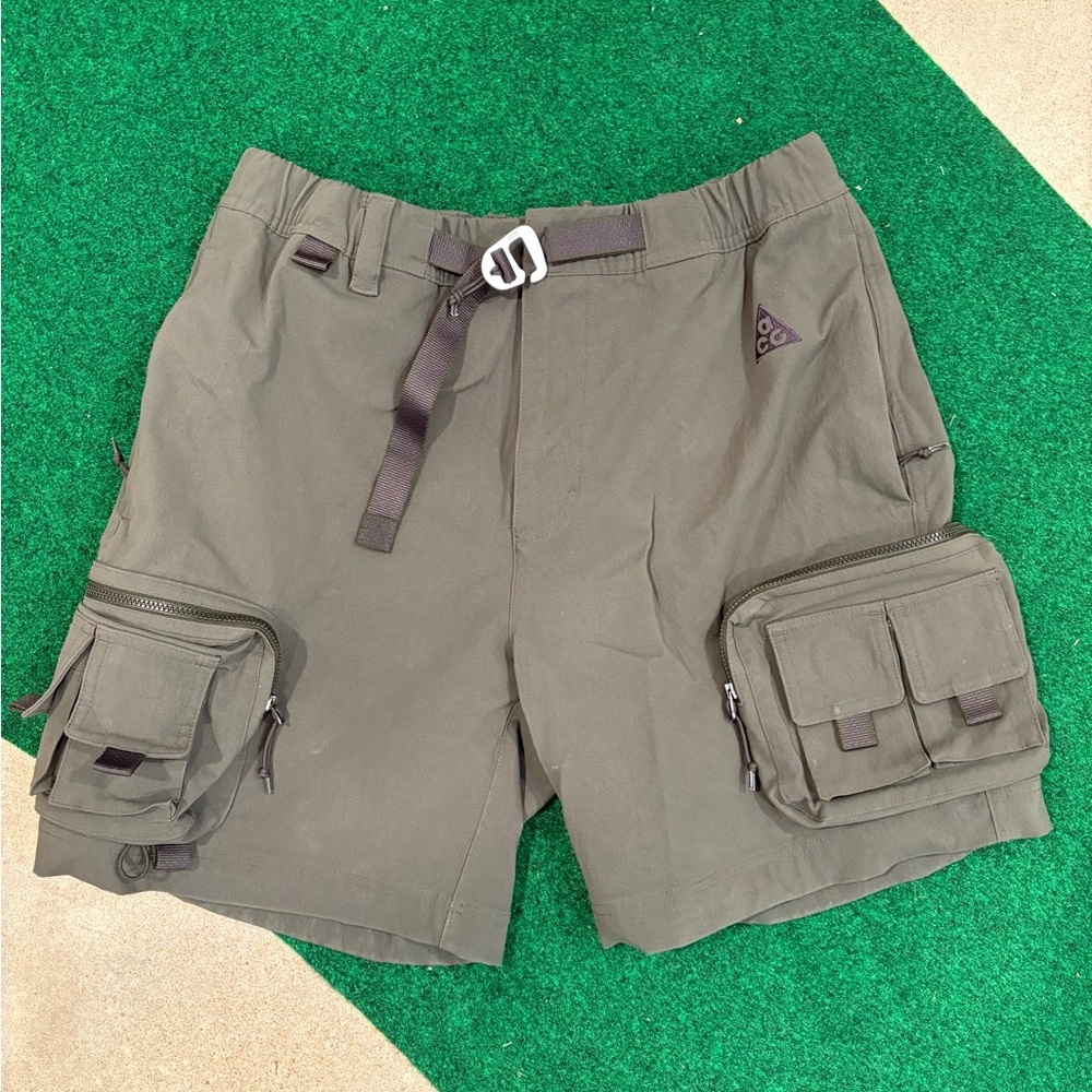 Nike ACG Olive Cargo Shorts
